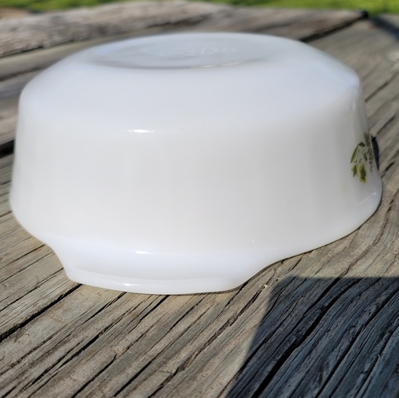 Vtg Fire King MEADOW GREEN 437 Round Dish - Picture 9 of 16